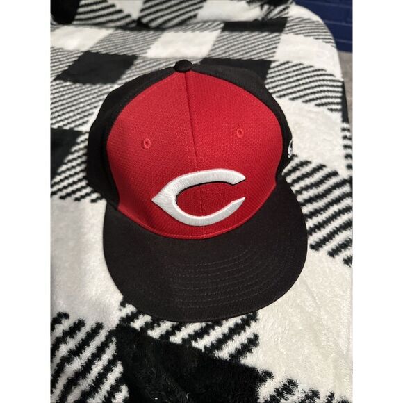 Cincinnati Reds Hat 7‎ 1/4 New Era 59Fifty  Road Cap Hat Authentic MLB - Picture 1 of 4